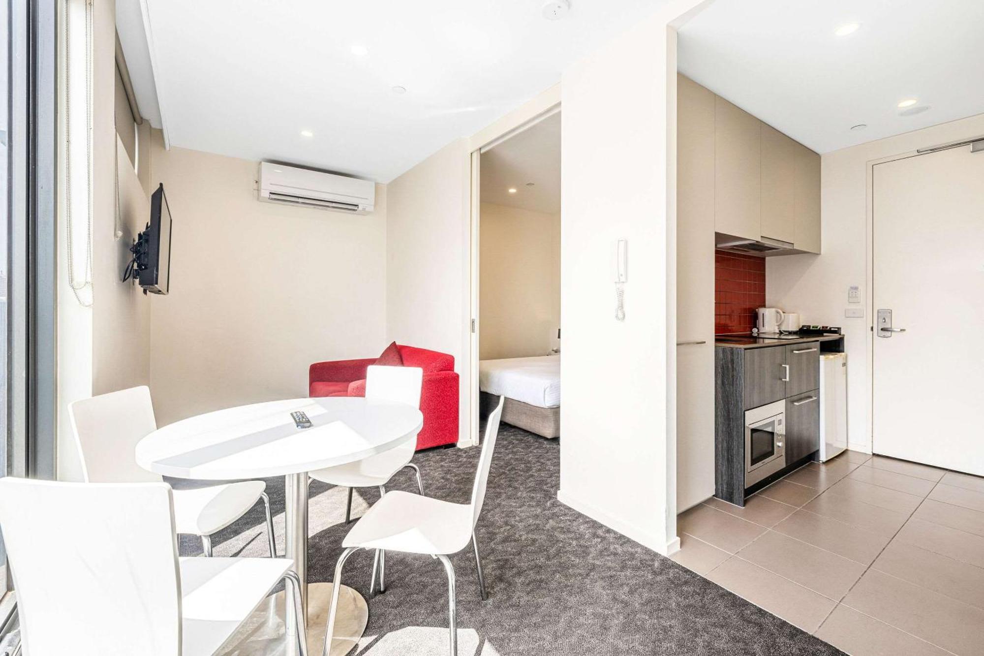 Comfort Apartments Box Hill Esterno foto