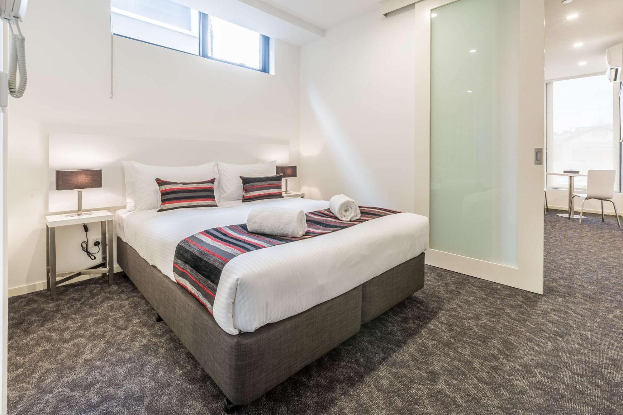 Comfort Apartments Box Hill Esterno foto